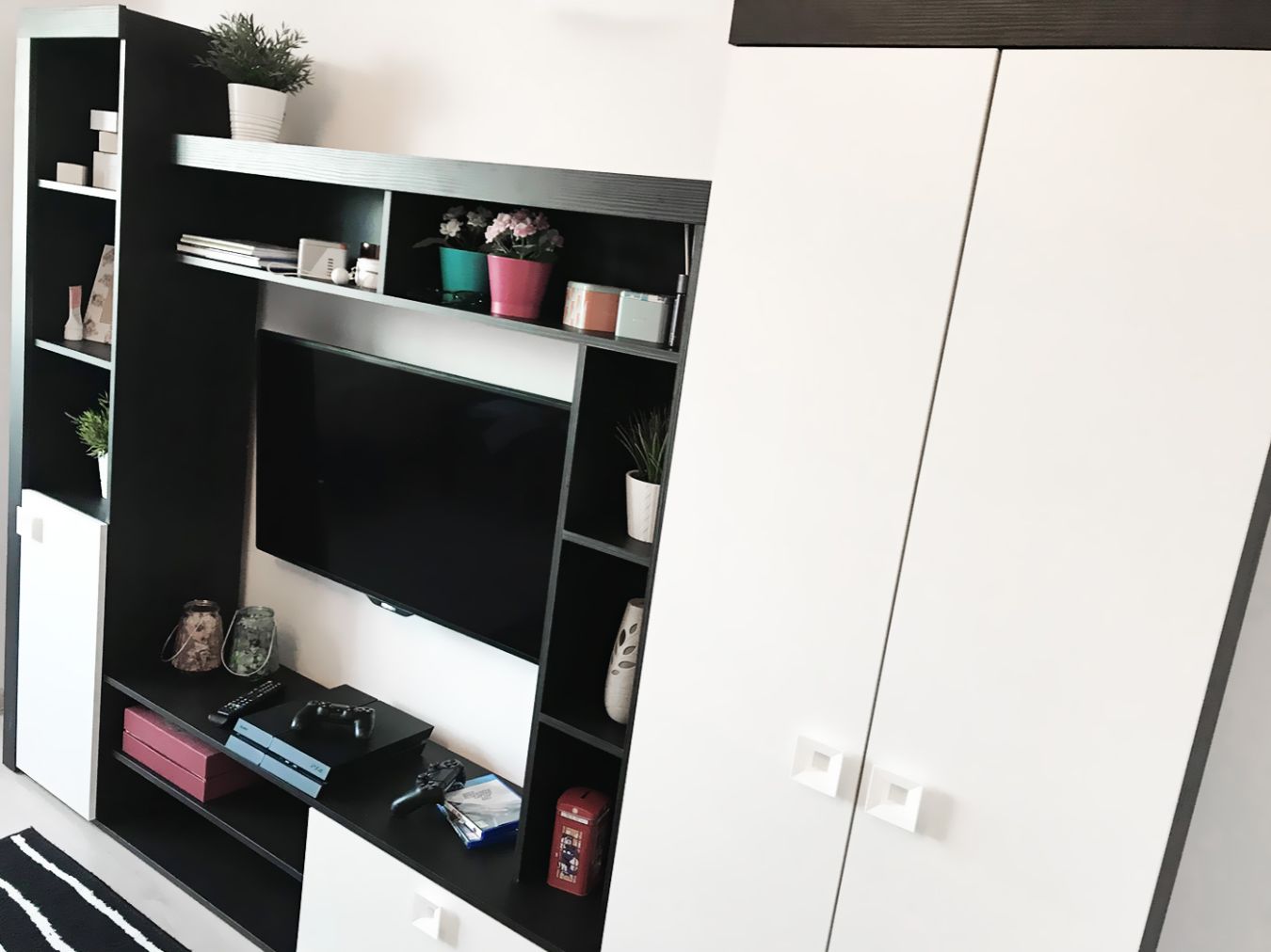 Oferta Living Sufragerie mobilier Clop